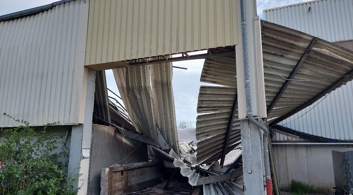 Komposthalle der Vergärungsanlage in Framersheim eingestürzt