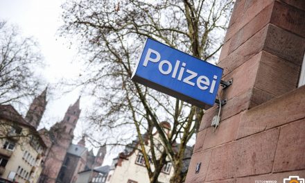 Bobenheim-Roxheim – Tür eines Theatervereins beschädigt – Zeugen gesucht