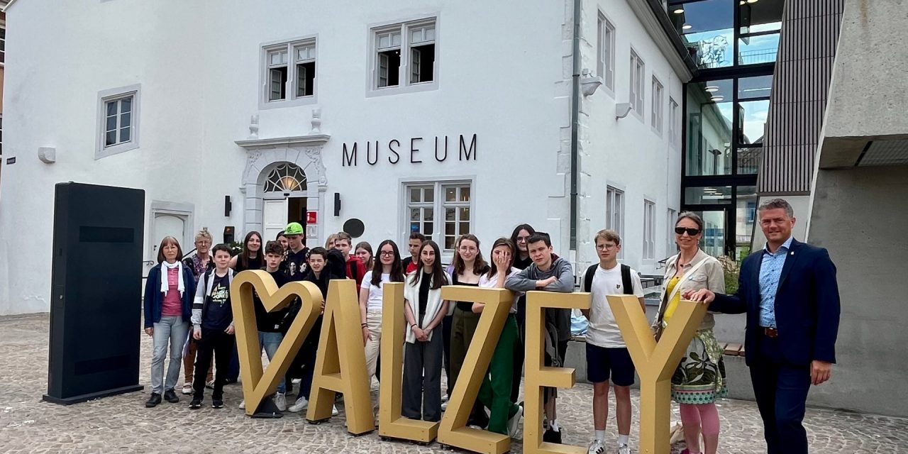 Schülerinnen und Schüler aus Josselin zu Gast in Alzey