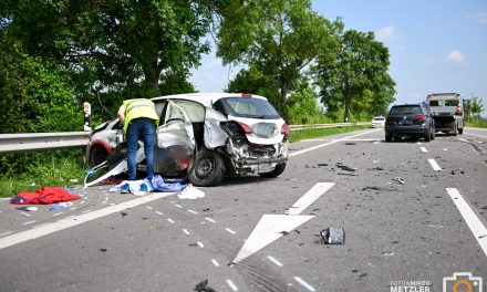 Schwerer Unfall auf der B9 am 04.06.2024: Frau schwer verletzt, Straße stundenlang gesperrt